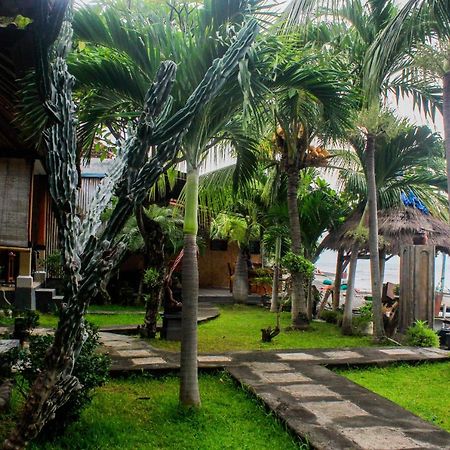 Coconut Beach Bungalows & Warung Amed Kültér fotó