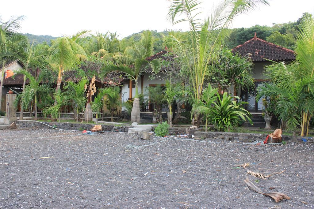 Coconut Beach Bungalows & Warung Amed Kültér fotó
